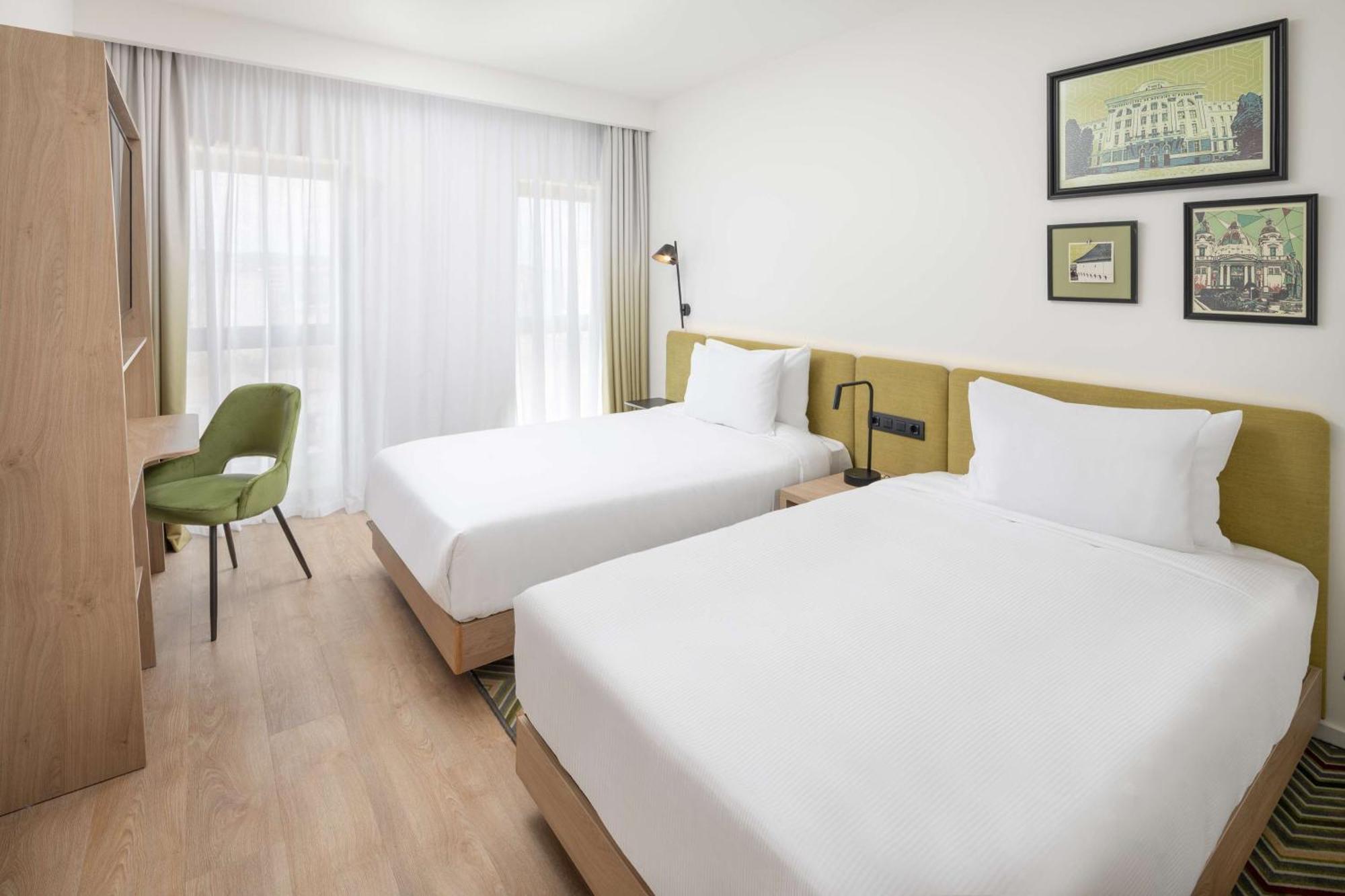 Hampton By Hilton Târgu-Mureş Zewnętrze zdjęcie