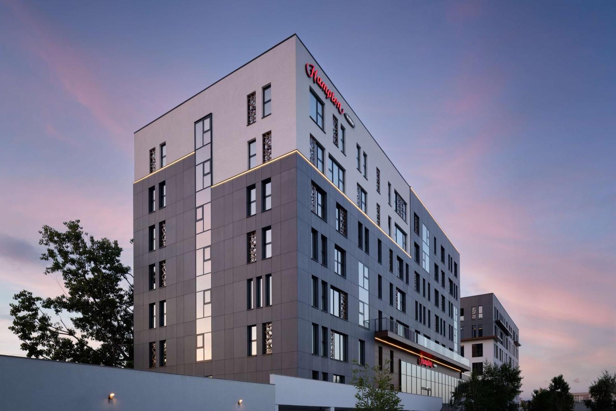 Hampton By Hilton Târgu-Mureş Zewnętrze zdjęcie